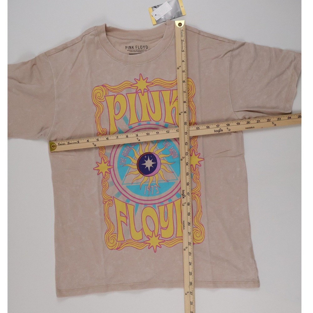 Pink Floyd Character Retro Tee Washed Cream Graphic Sun Medium NWT